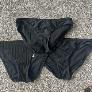 Set of 3 bikini bottoms (all included)